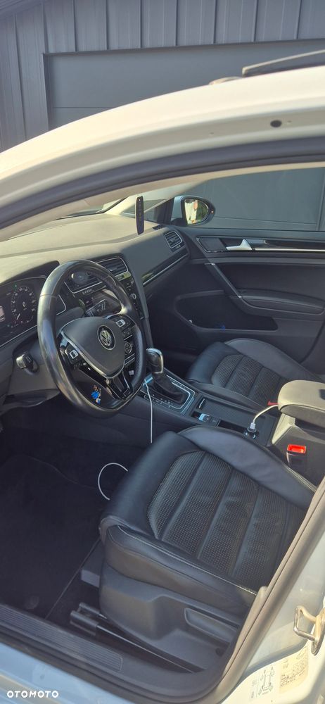 Volkswagen Golf - 7