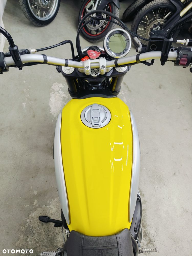 Ducati Scrambler - 13