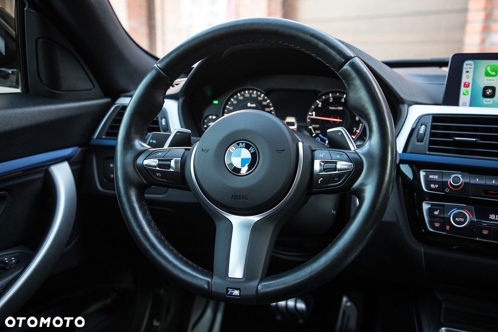 BMW 3GT 330i xDrive M Sport - 31