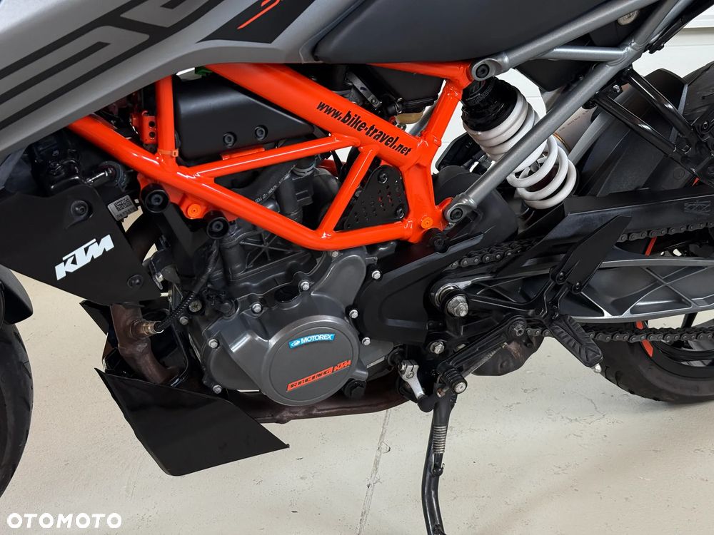 KTM Duke 125 - 15