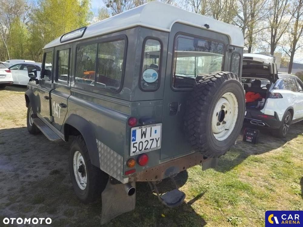 Land Rover Defender - 4