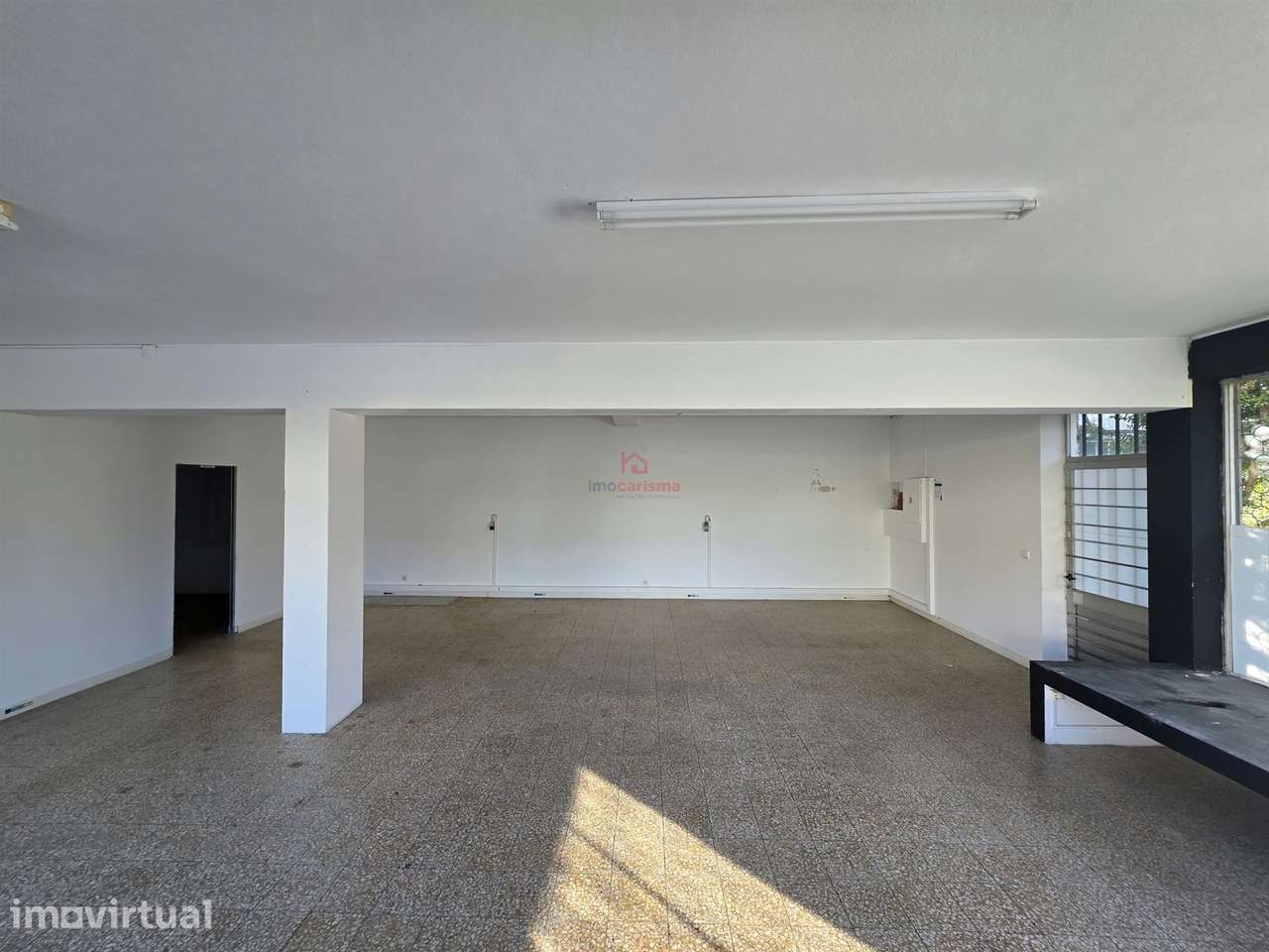 Loja com 115m2 para Arrendamento em Riba de Ave, Vila Nova de Famalicã - Grande imagem: 4/11