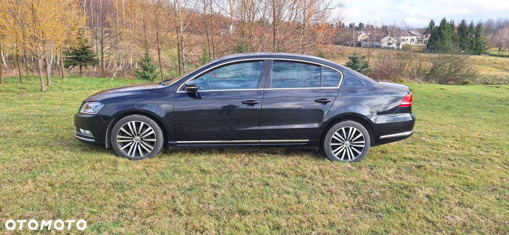 Volkswagen Passat 2.0 TDI Highline DSG - 4