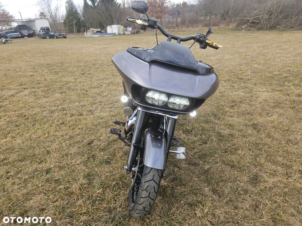 Harley-Davidson Touring Road Glide - 5