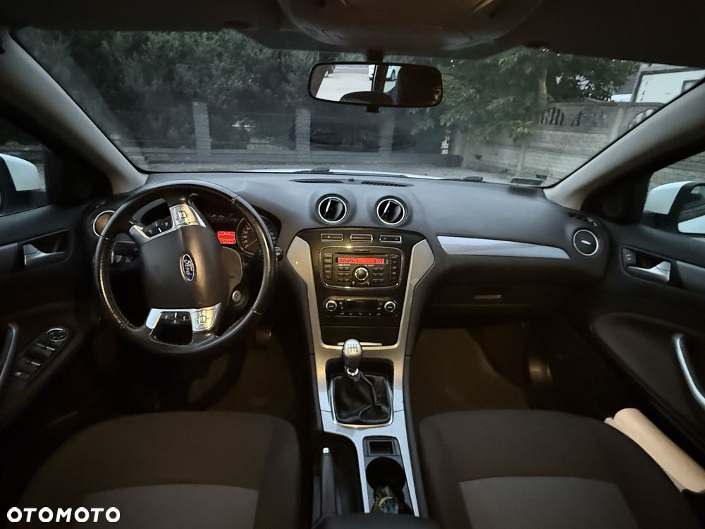 Ford Mondeo SW - 5
