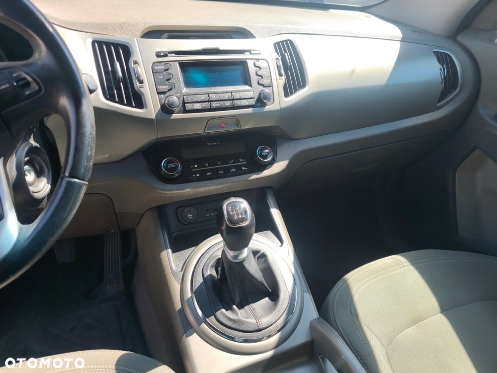 Kia Sportage 1.6 GDI L 2WD - 12