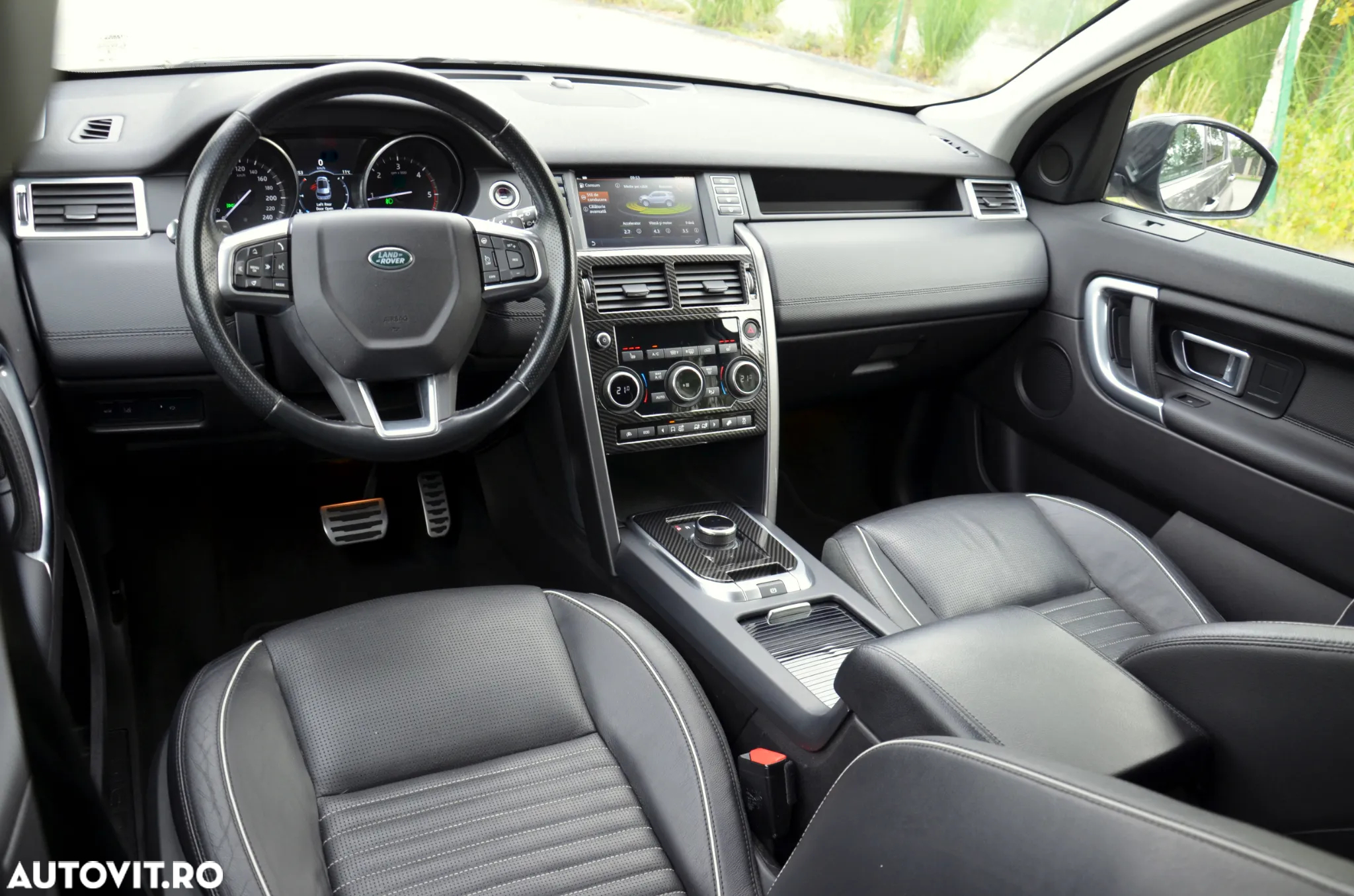 Land Rover Discovery Sport 2.0 D180 R-Dynamic MHEV HSE - 20