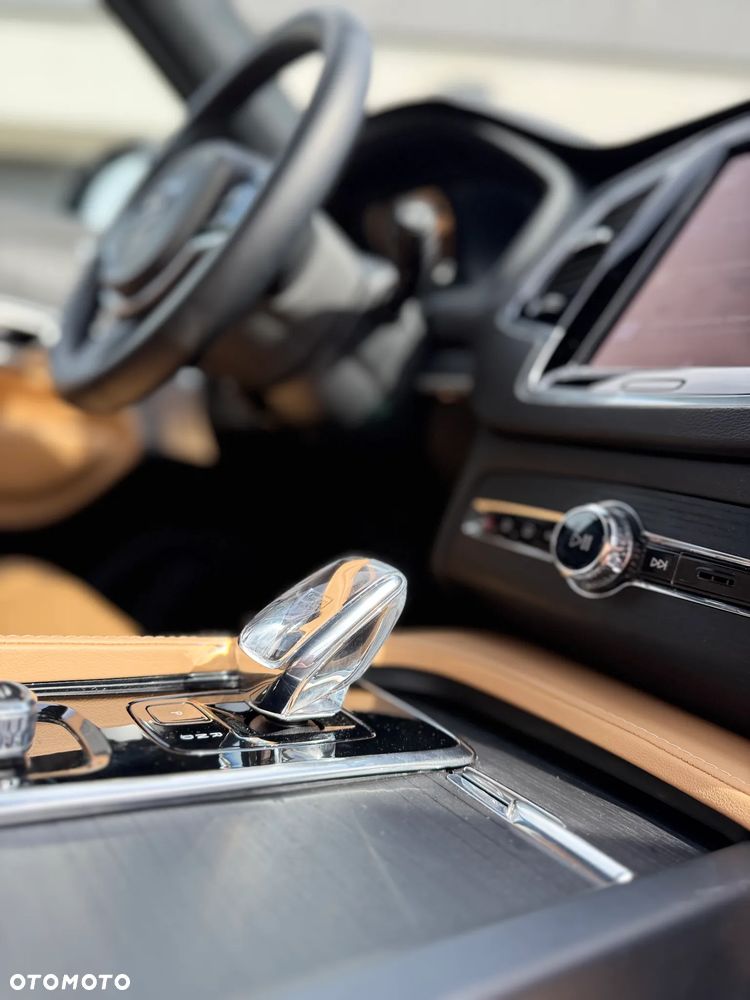 Volvo XC 90 T8 AWD Plug-In Hybrid Ultimate Bright 7os - 15