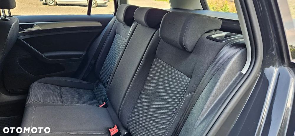 Volkswagen Golf VII 1.6 TDI BMT Trendline - 30