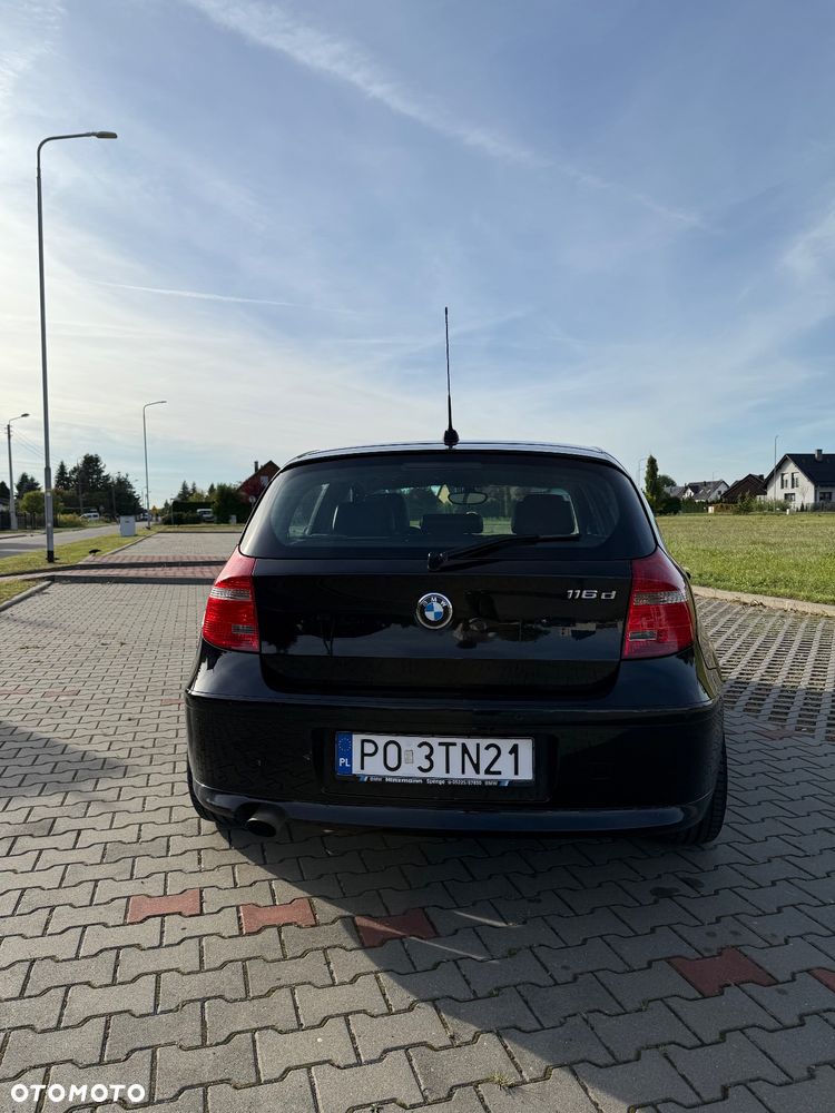 BMW Seria 1 116d - 4
