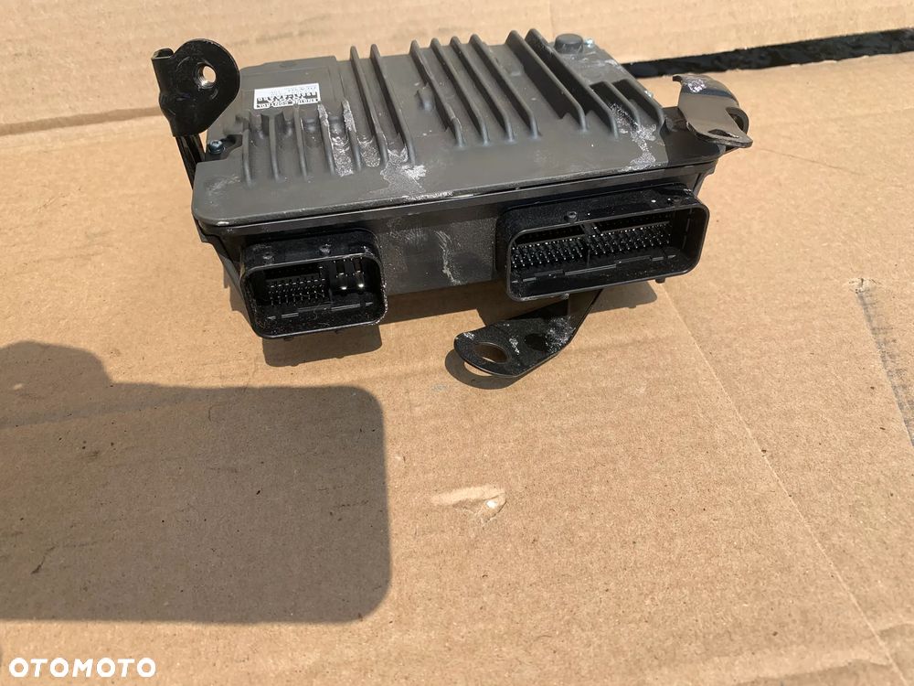 Komputer sterownik silnika Toyota RAV4 RAV-4 V 2.5 HYBRID 19- 89661-4AA50 - 2