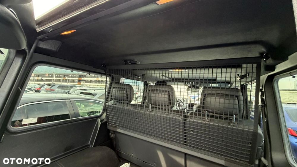 Mercedes-Benz Klasa G AMG 63 AMG SPEEDSHIFT 7G-TRONIC Exclusive Edition - 39
