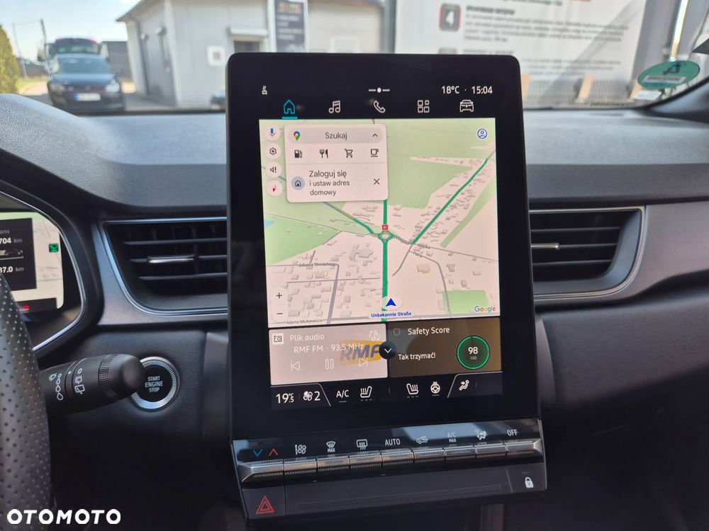Renault Captur TCe Mild Hybrid 140 GPF TECHNO FAST TRACK - 36
