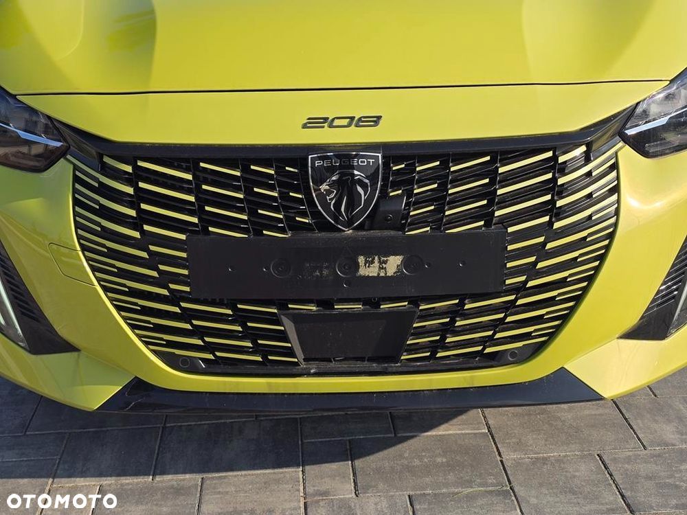 Peugeot 208 - 31