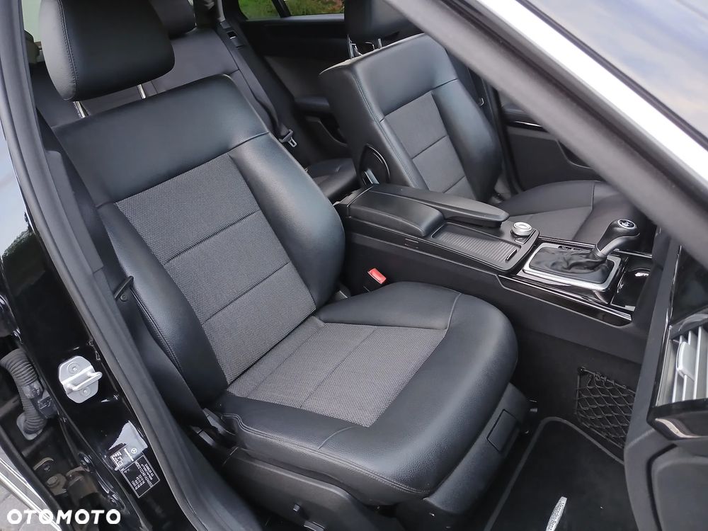 Mercedes-Benz Klasa E 200 T CGI BlueEFFICIENCY Automatik - 23