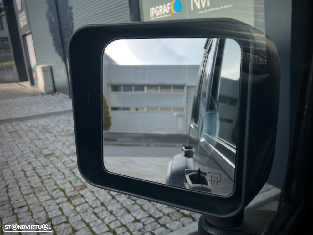 Jeep Wrangler Unlimited 2.8 CRD Sahara AT - 27