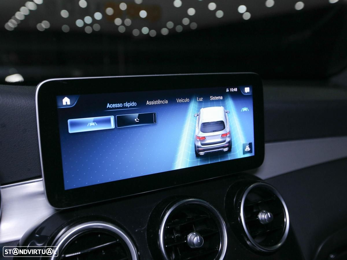 Mercedes-Benz GLC 300 de 4Matic 9G-TRONIC AMG Line - 25