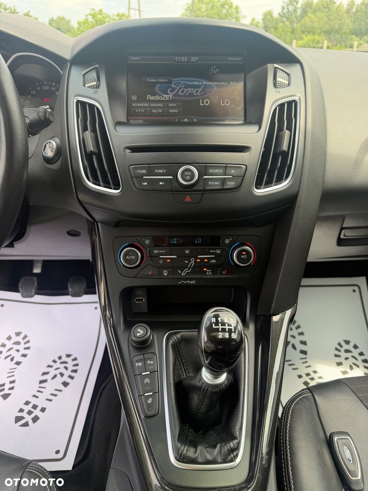 Ford Focus 1.0 EcoBoost Titanium ASS - 27