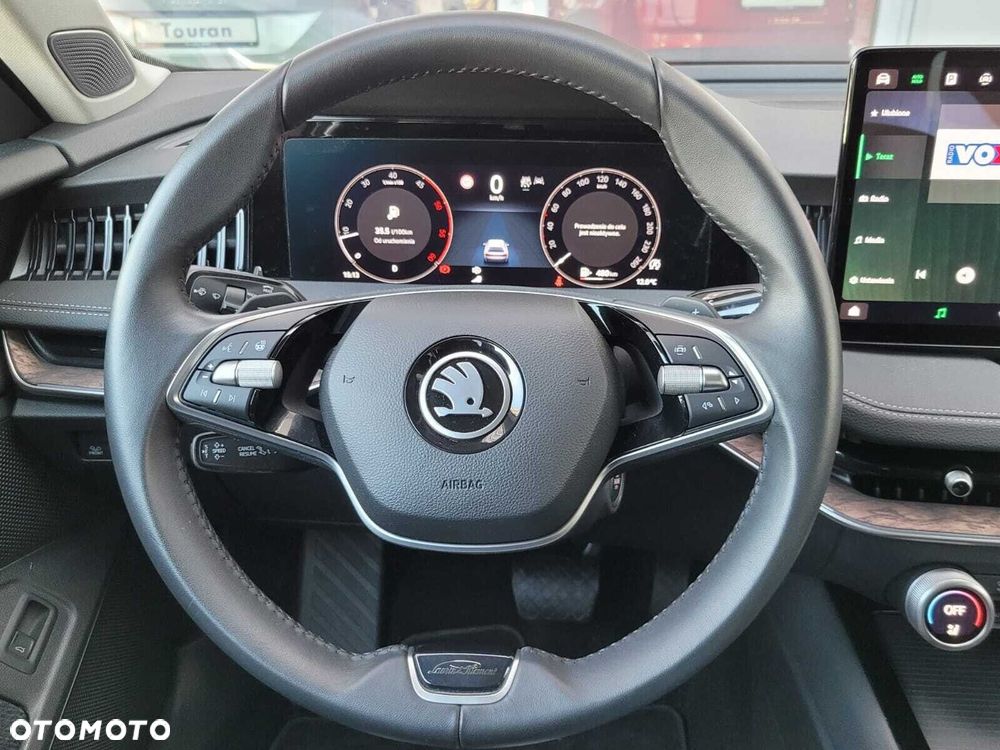 Skoda Superb 2.0 TDI SCR 4x4 L&K DSG - 6