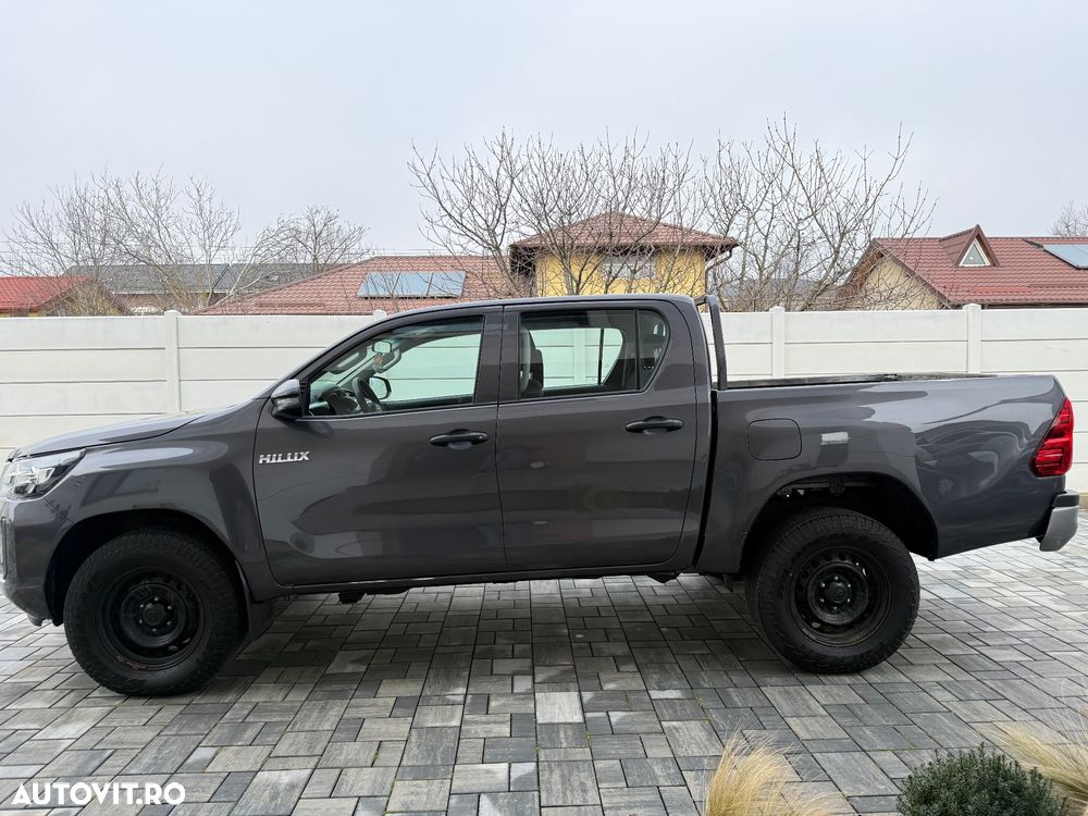 Toyota Hilux 4x4 Double Cab Comfort - 10