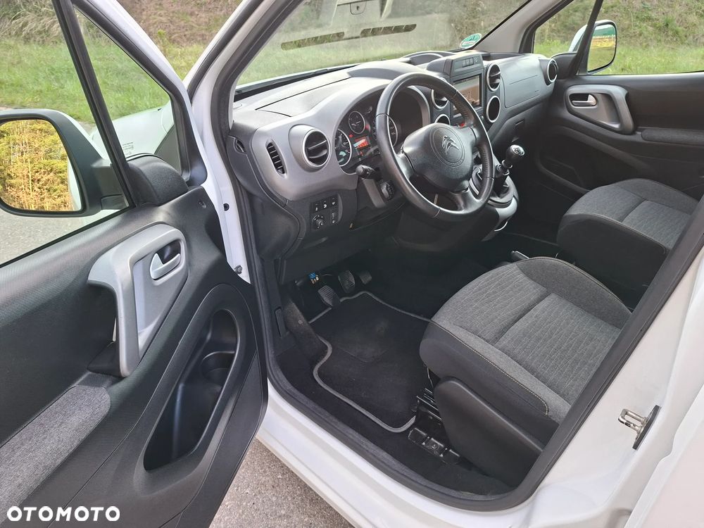 Citroën Berlingo Multispace BlueHDi 120 S&S SHINE - 23