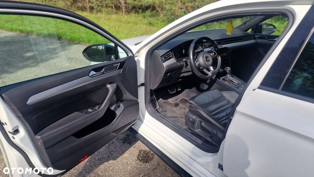 Volkswagen Passat - 6