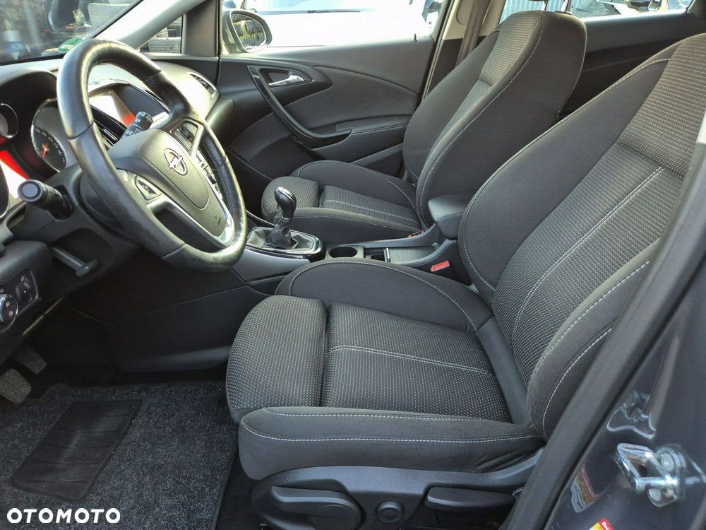 Opel Astra 2.0 CDTI DPF SportsTourer Exklusiv - 16