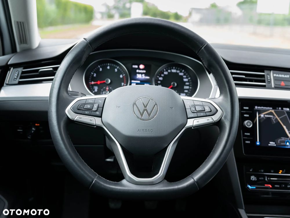 Volkswagen Passat Variant 1.5 TSI EVO Elegance - 21