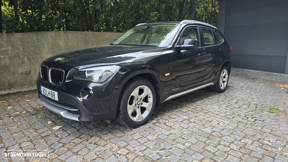 BMW X1 18 d sDrive Line Sport - 1