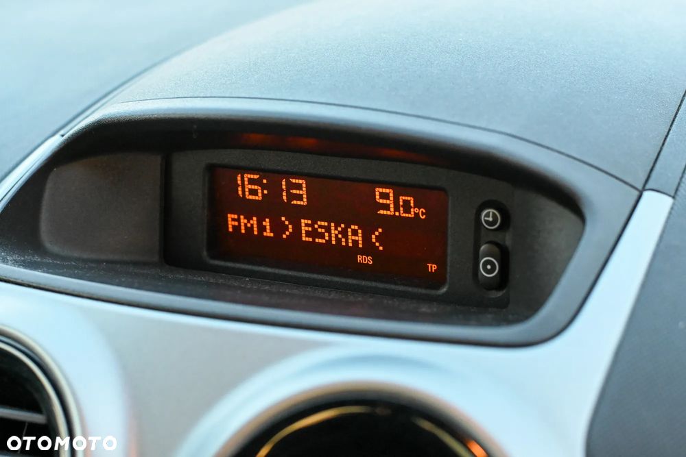 Opel Corsa 1.2 16V EcoFLEX Satellite - 15