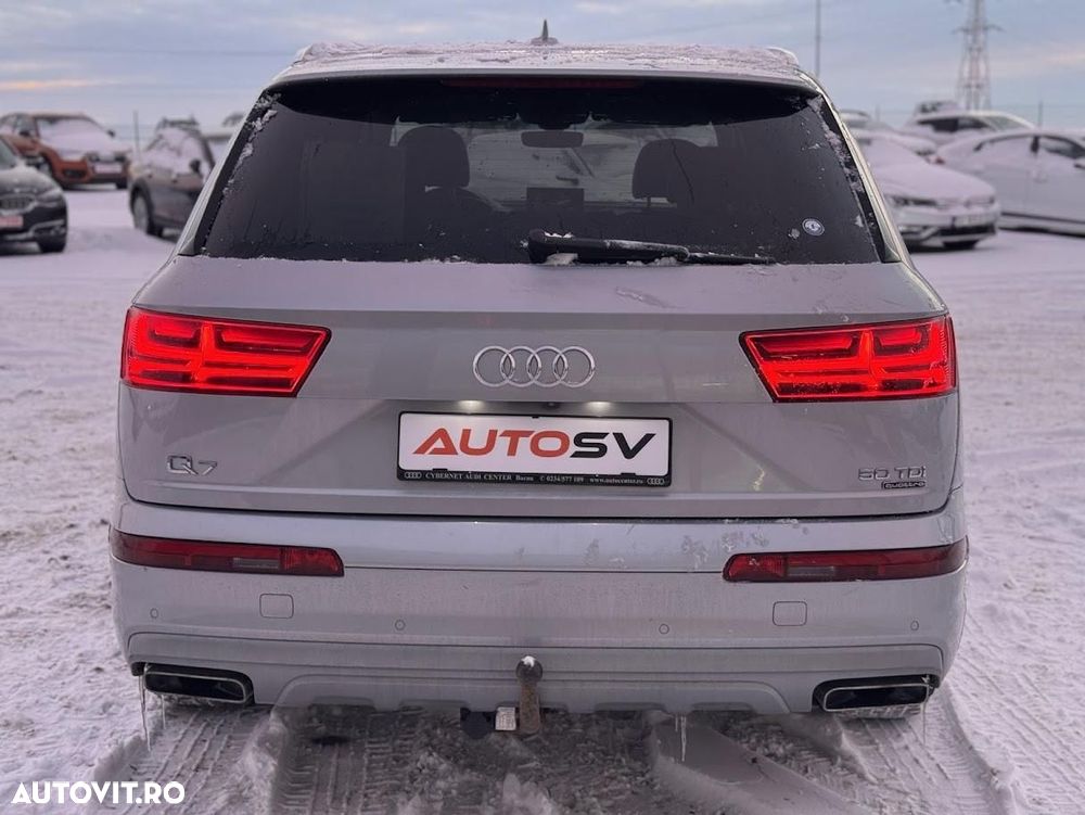 Audi Q7 - 12