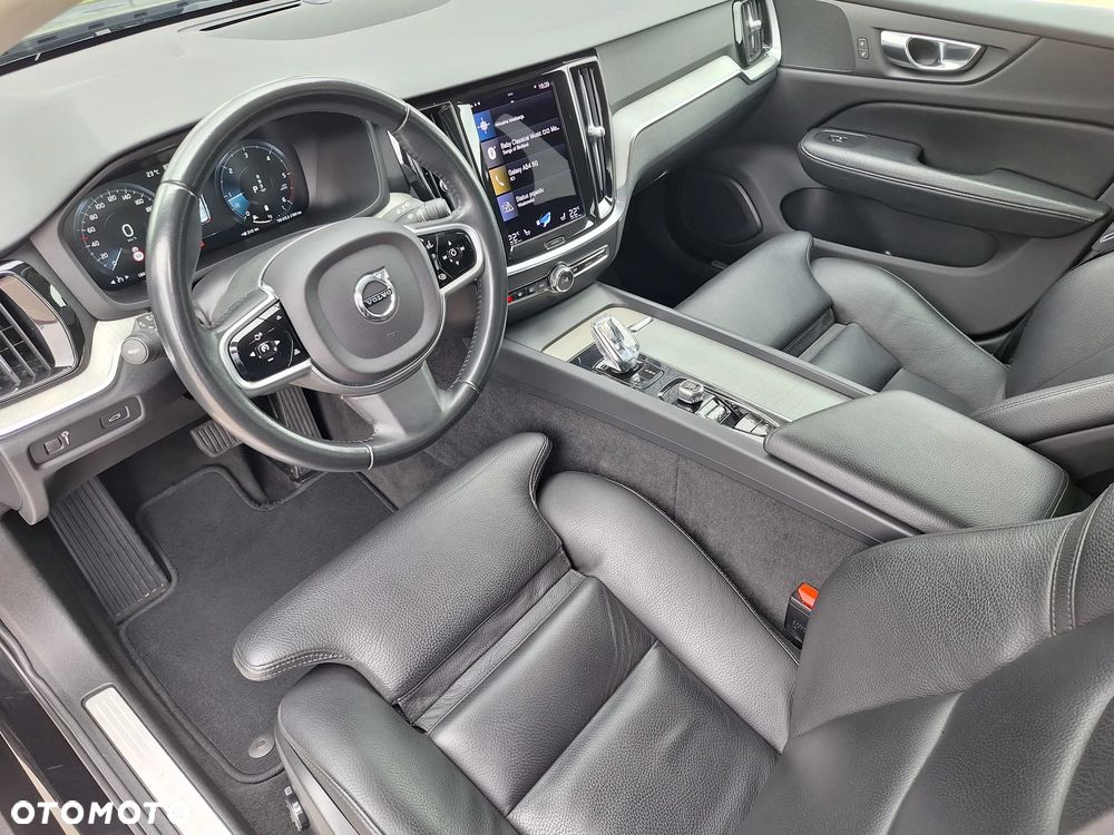 Volvo V60 B4 D Inscription - 17