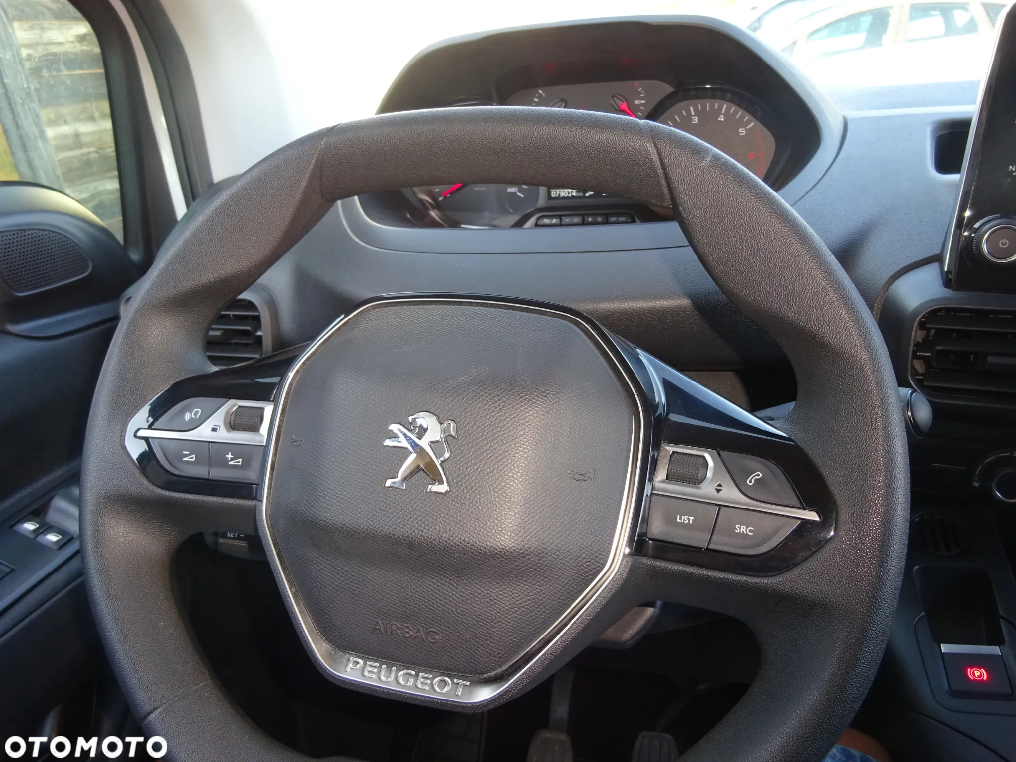 Peugeot Partner - 10