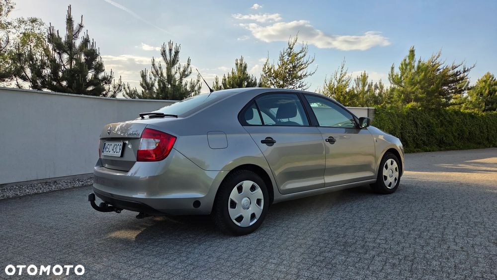 Skoda RAPID 1.2 TSI Active - 10
