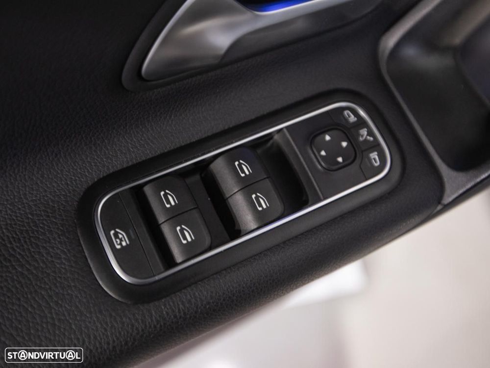 Mercedes-Benz A 250 e 8G-DCT Advanced Progressive - 25