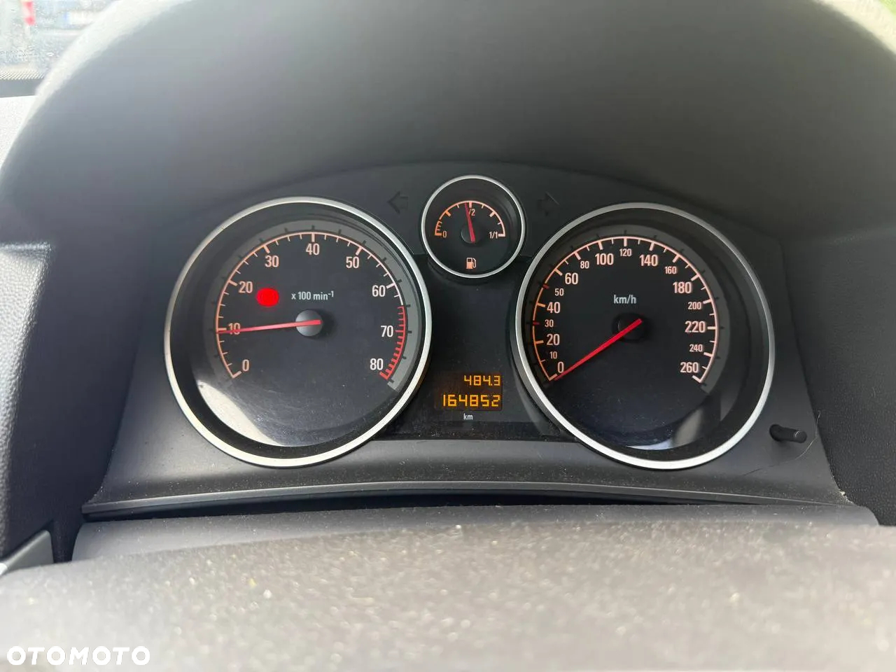 Opel Astra IV 1.6 Enjoy - 17