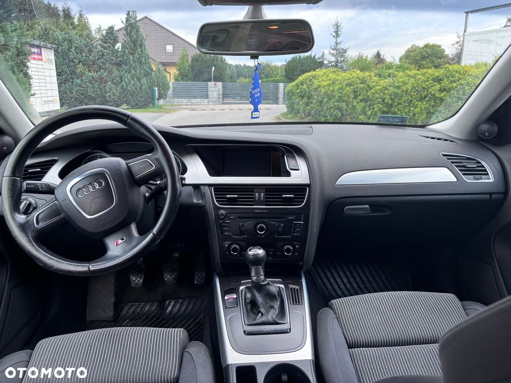 Audi A4 Avant 2.0 TDI - 14