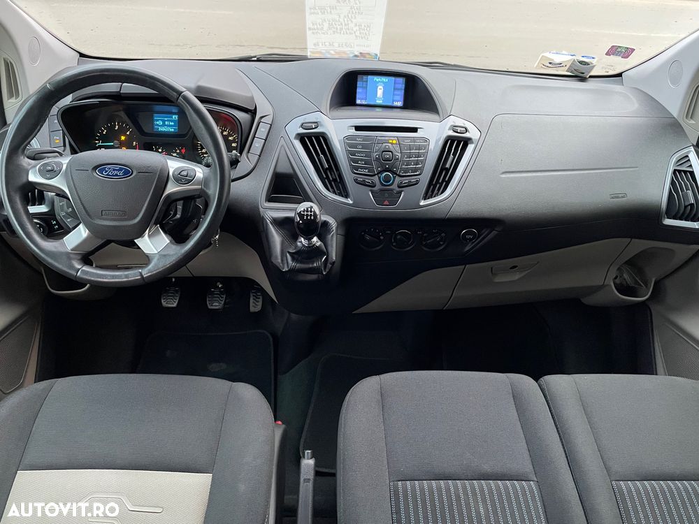 Ford Tourneo Custom 300 L1H1 VA Titanium - 6