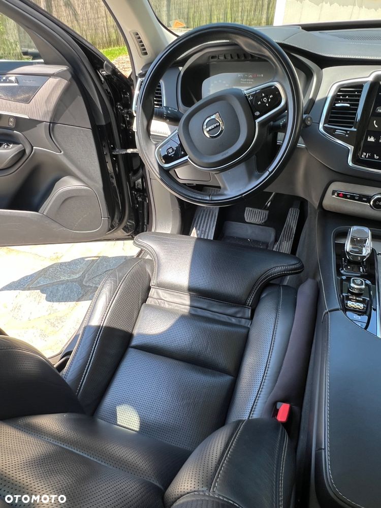Volvo XC 90 - 12