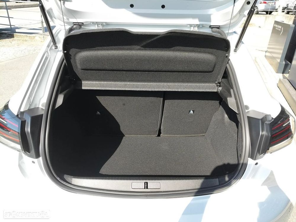 Peugeot 208 1.2 PureTech Allure - 11