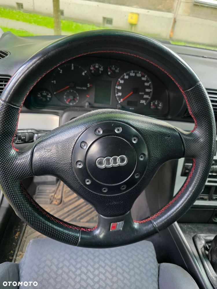 Audi A4 Avant 1.9 TDI - 9