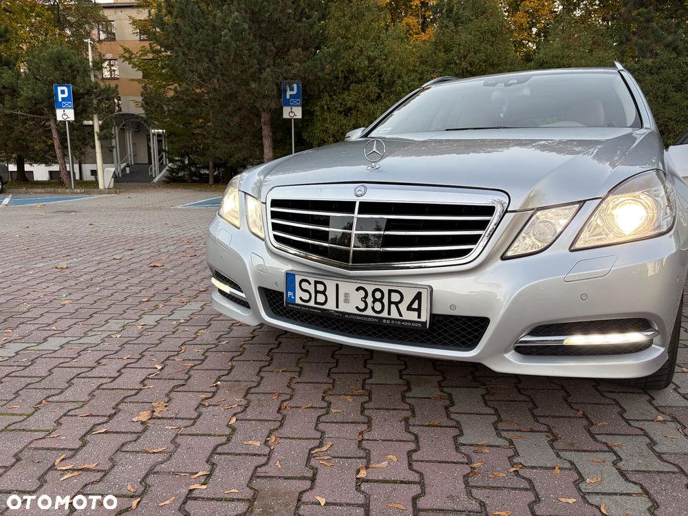 Mercedes-Benz Klasa E - 17