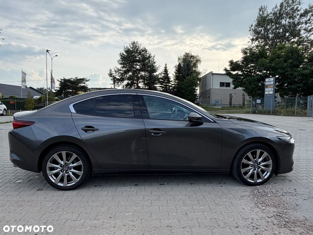 Mazda 3 2.0 mHEV Hikari - 2