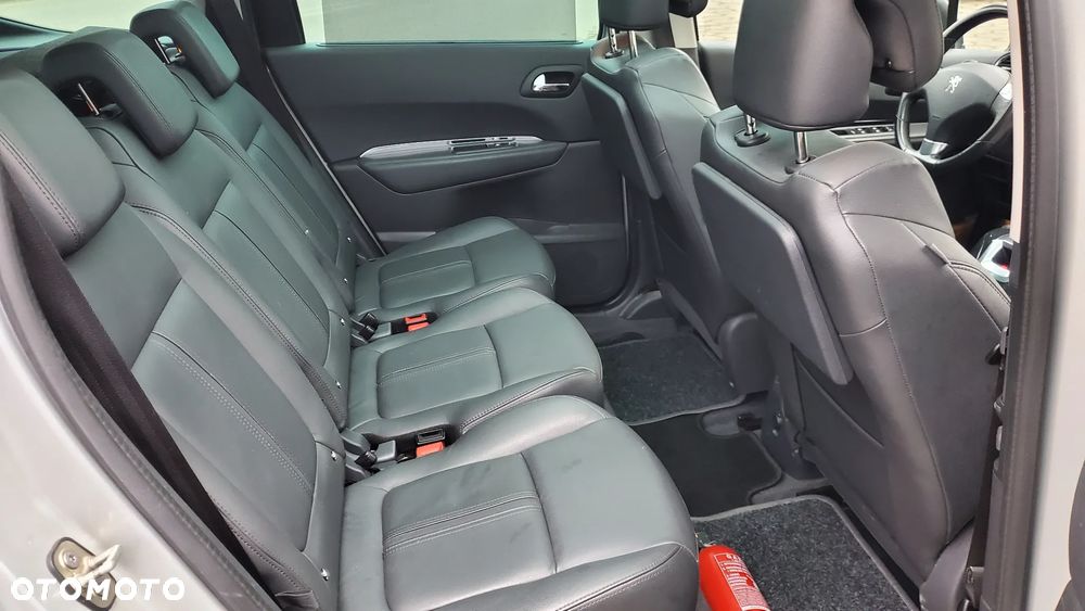 Peugeot 5008 e-HDI 115 ETG6 Stop&Start Active - 6