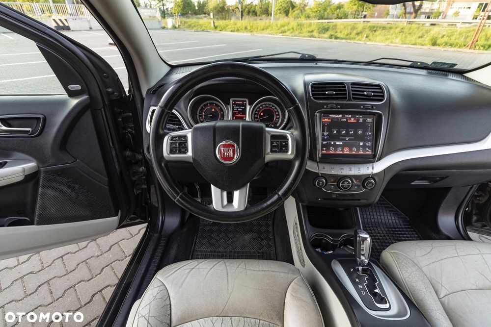 Fiat Freemont 3.6 V6 Lounge - 39