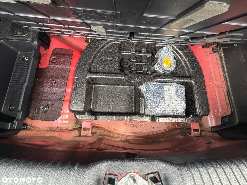 Kia Picanto 1.0 L - 19