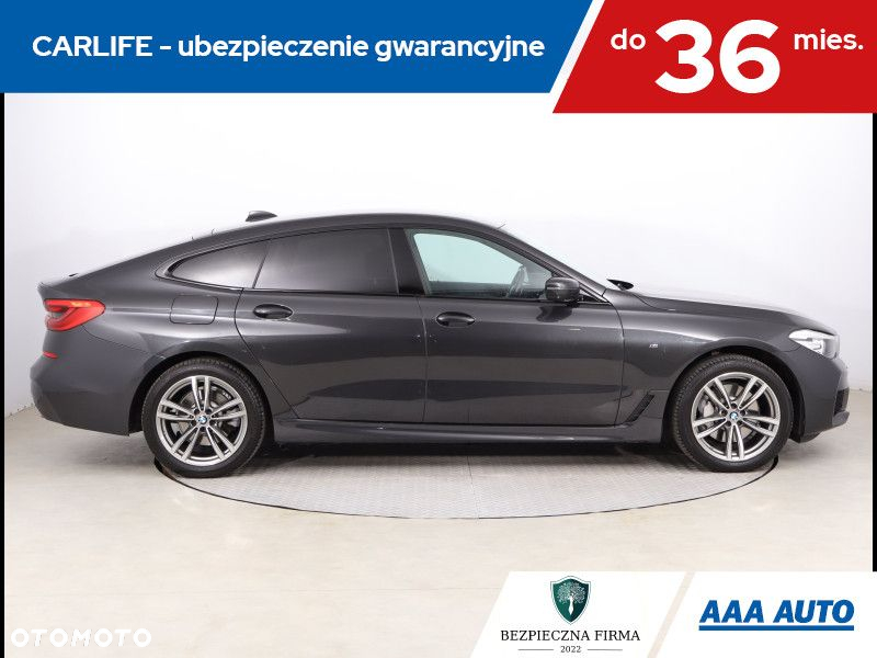 BMW 6GT - 7