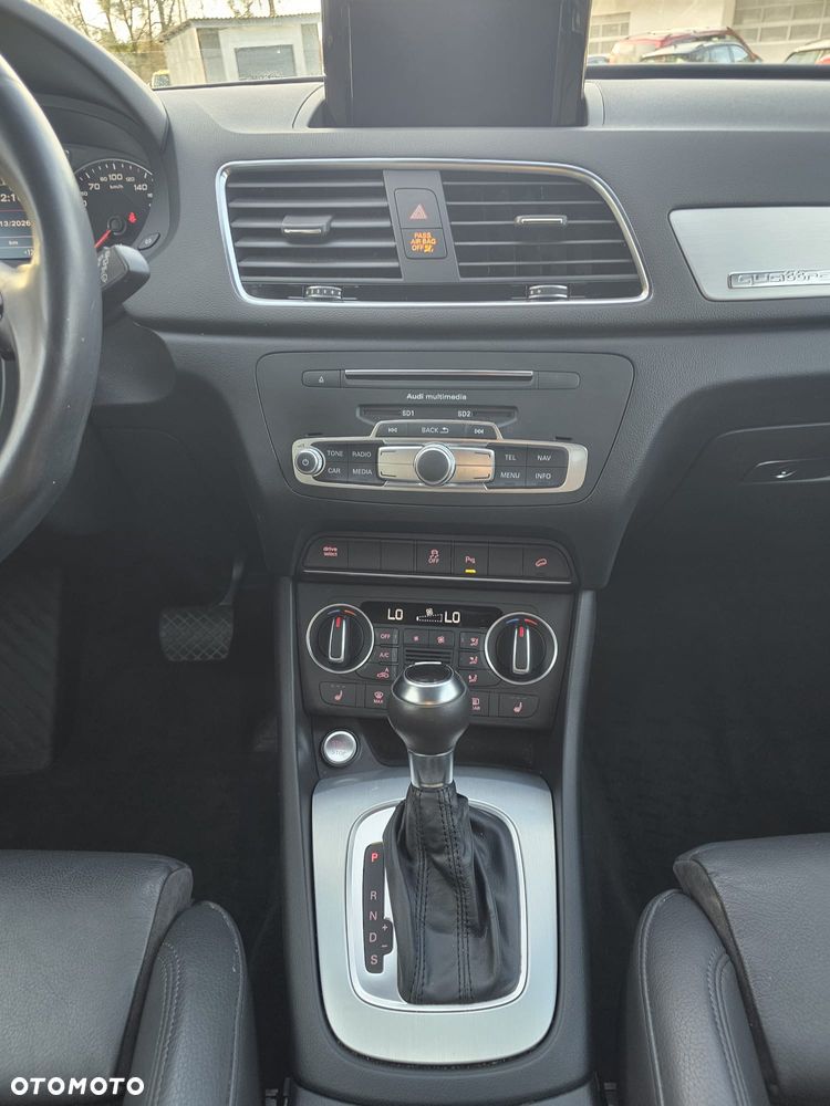 Audi Q3 2.0 TFSI Quattro S tronic design - 16