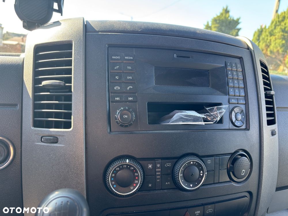 Mercedes-Benz sprinter - 27