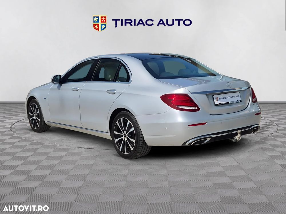Mercedes-Benz E 350e 9G-TRONIC Exclusive - 4